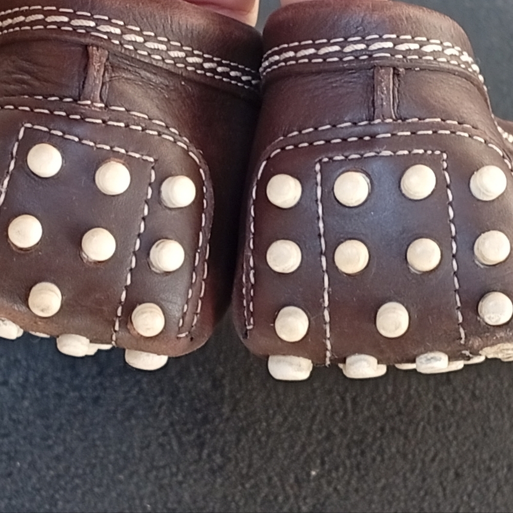 Tod's Women's Brown Loafers - Picture 9 of 9